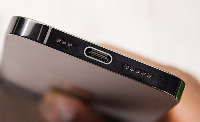 iPhone15系列全面采用USB-C-质流
